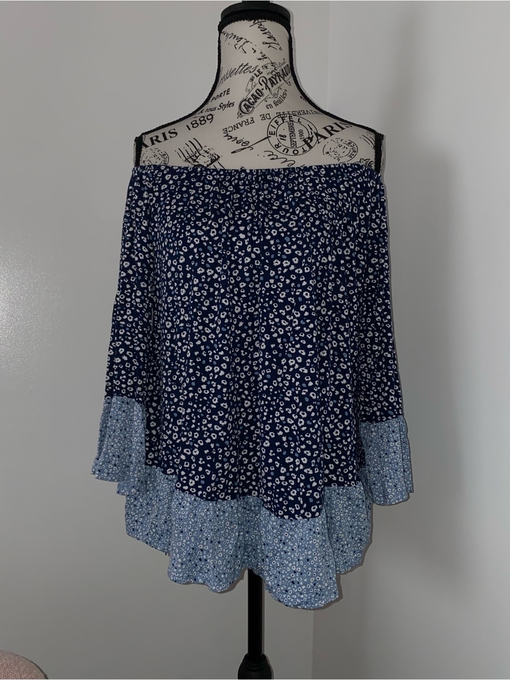 Off-Shoulder Navy Floral Blouse with Light Blue Tiered Hem